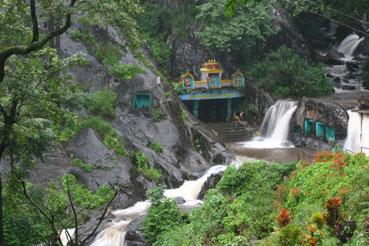 Kalhatti Falls